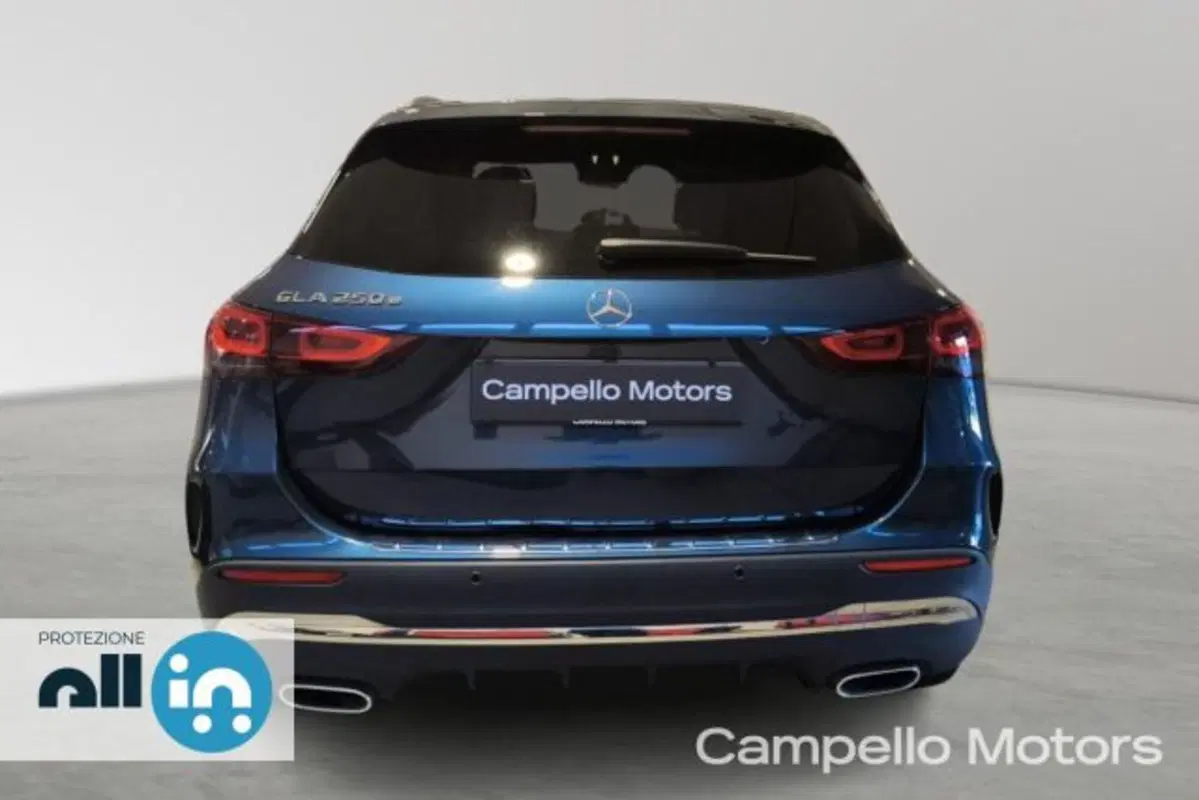 Mercedes-Benz GLA SUV usata a Venezia (5)