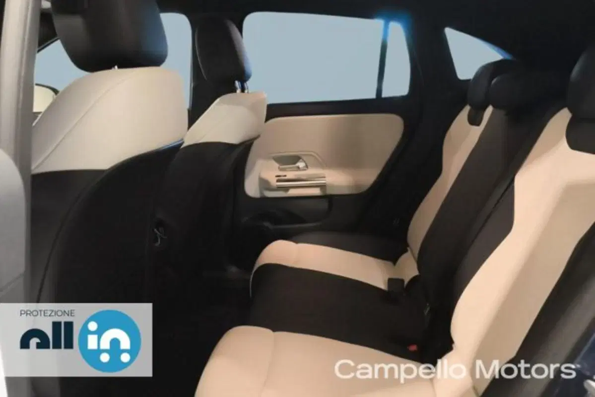 Mercedes-Benz GLA SUV usata a Venezia (8)