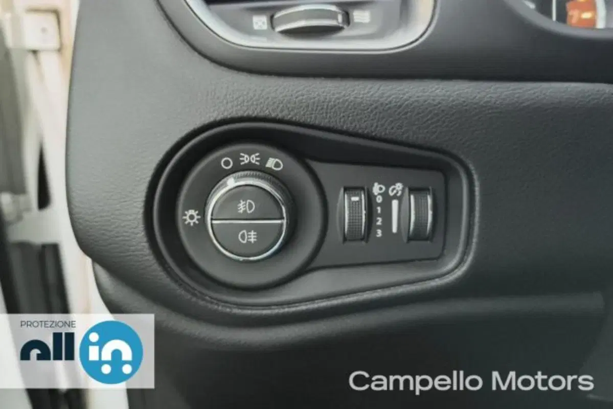 Jeep Renegade usata a Venezia (16)