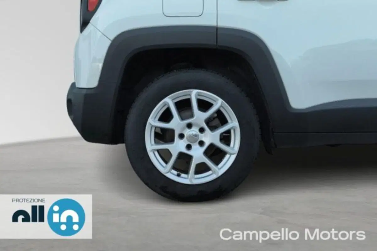Jeep Renegade usata a Venezia (17)