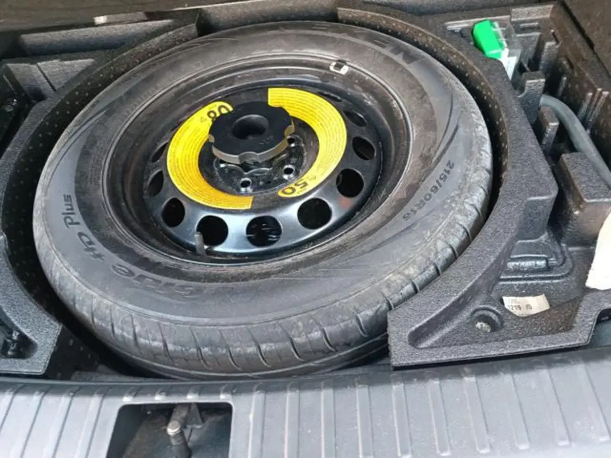 Skoda Karoq usata a Pisa (18)