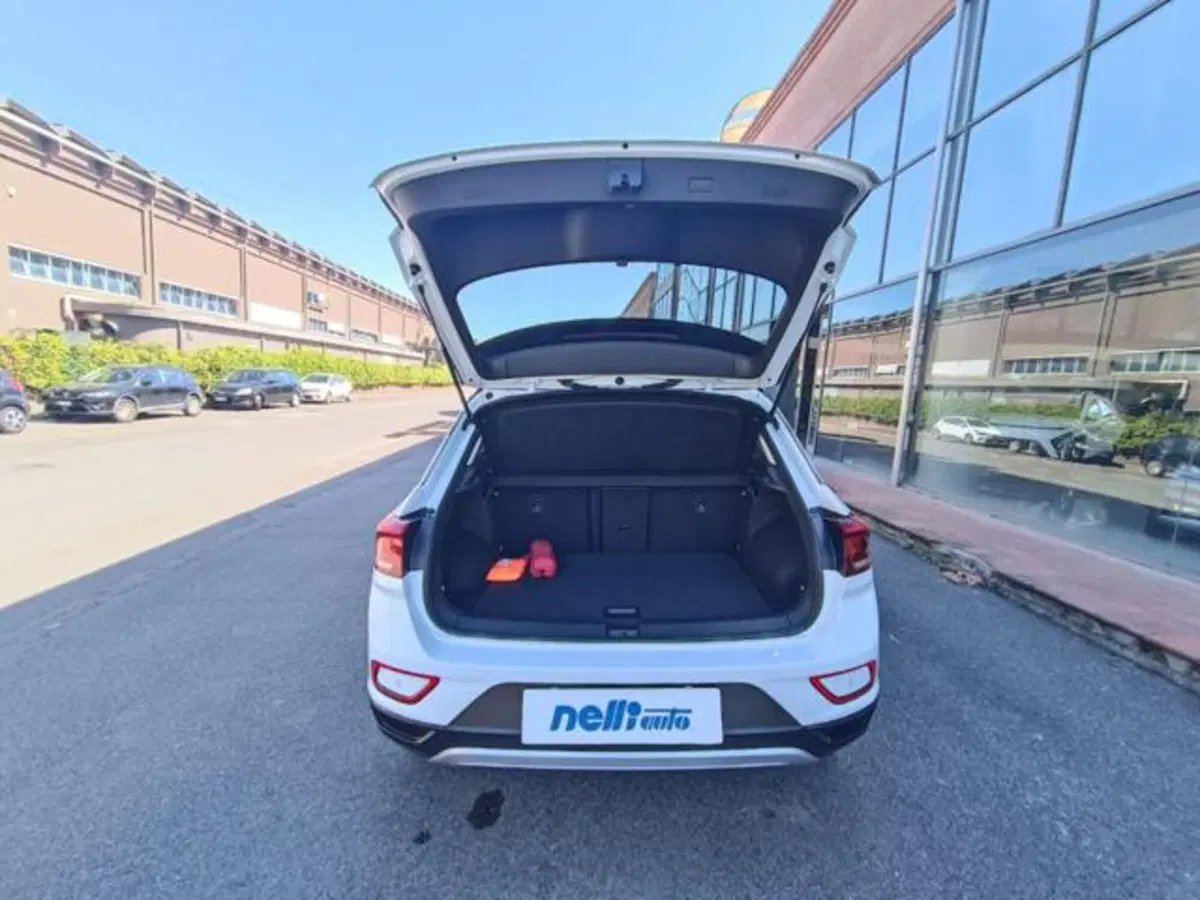 Volkswagen T-Roc usata a Pisa (17)