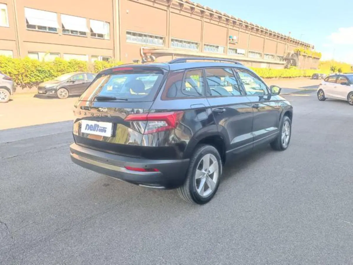 Skoda Karoq usata a Pisa (17)