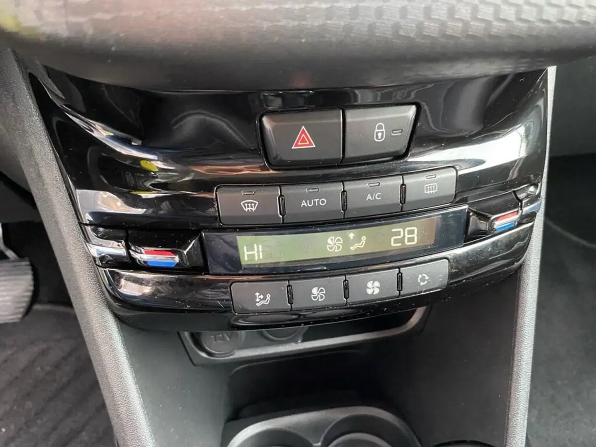Peugeot 2008 usata a Torino (10)