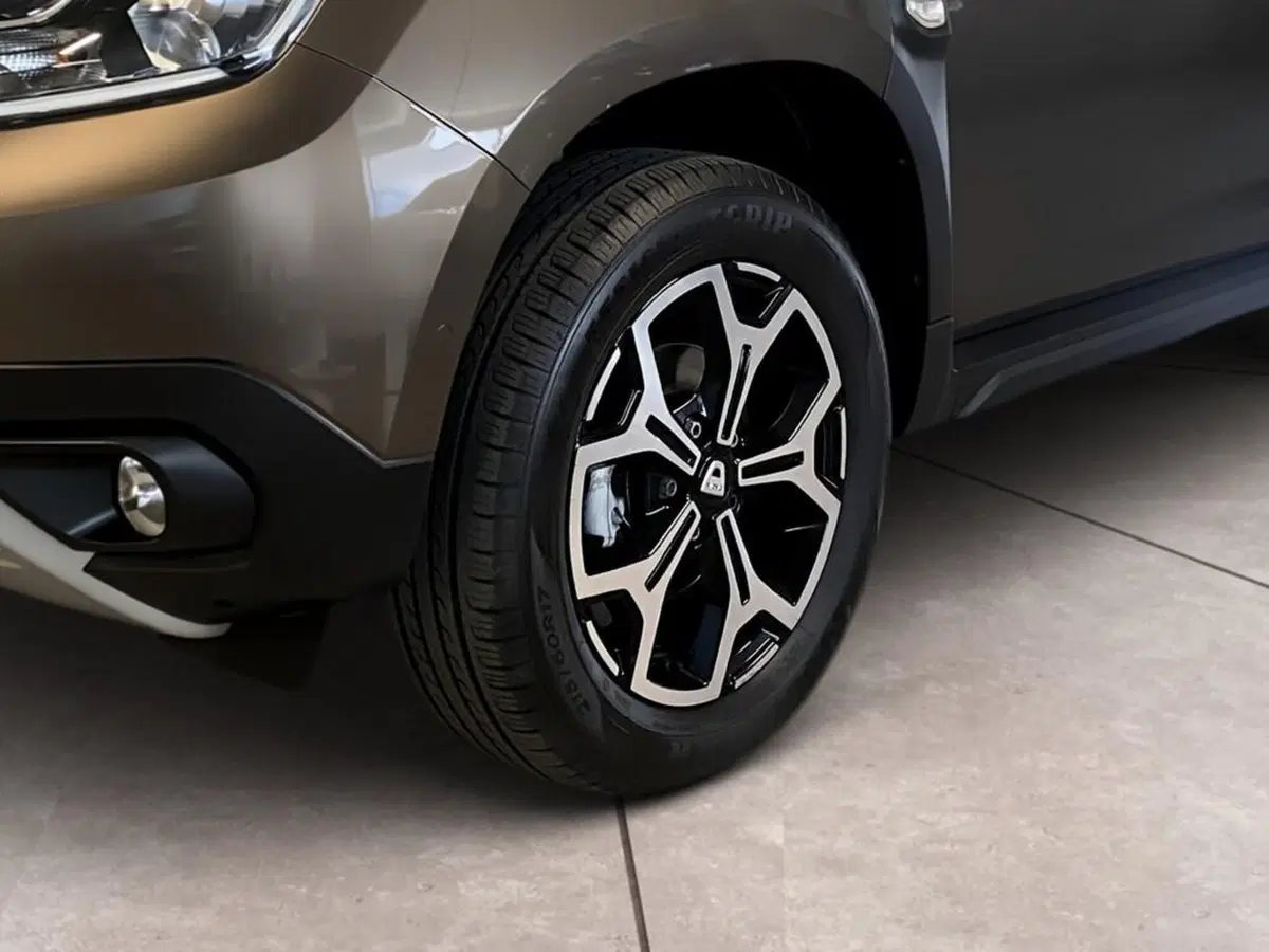Dacia Duster usata a Torino (15)