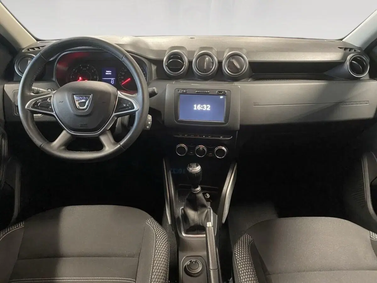 Dacia Duster usata a Torino (6)