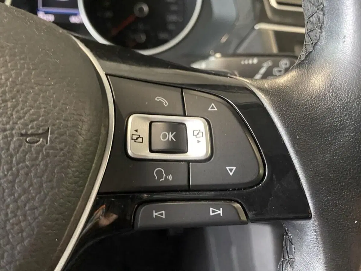Volkswagen Tiguan usata a Torino (13)