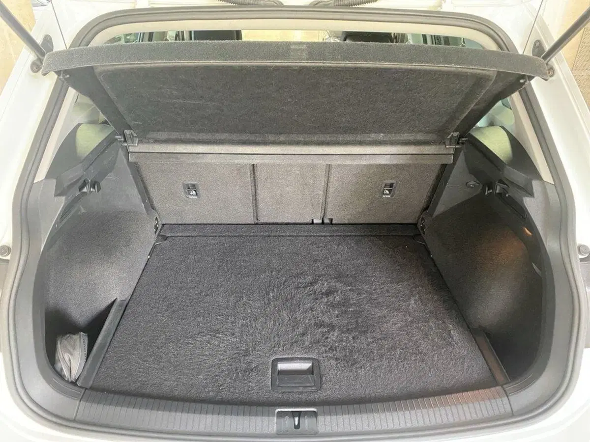 Volkswagen Tiguan usata a Torino (8)