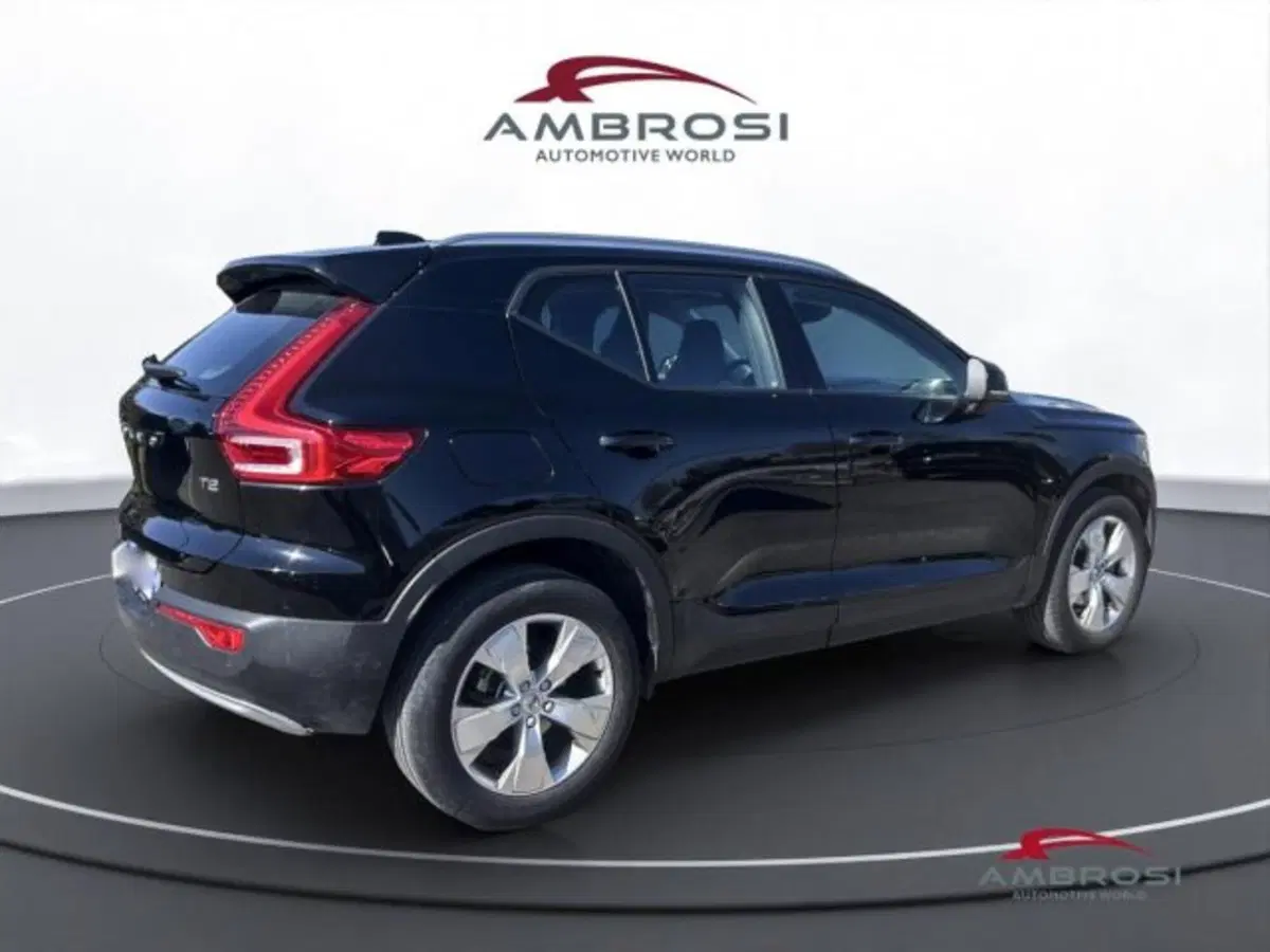 Volvo XC40 usata a Perugia (3)
