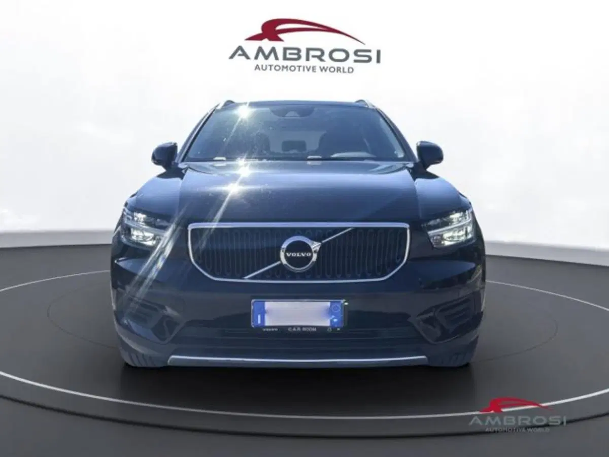 Volvo XC40 usata a Perugia (7)