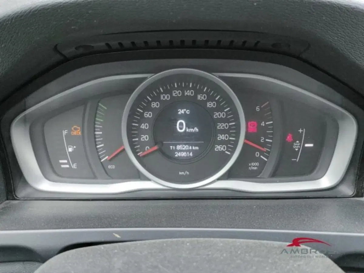 Volvo V60 Cross Country usata a Perugia (11)