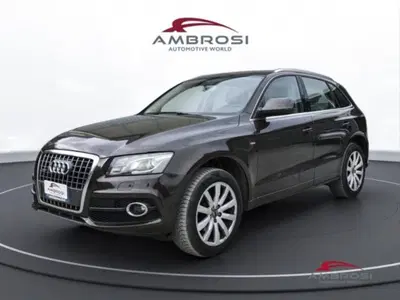 Audi Q5 2.0 TDI 170 CV quattro S tronic del 2011 usata a Corciano
