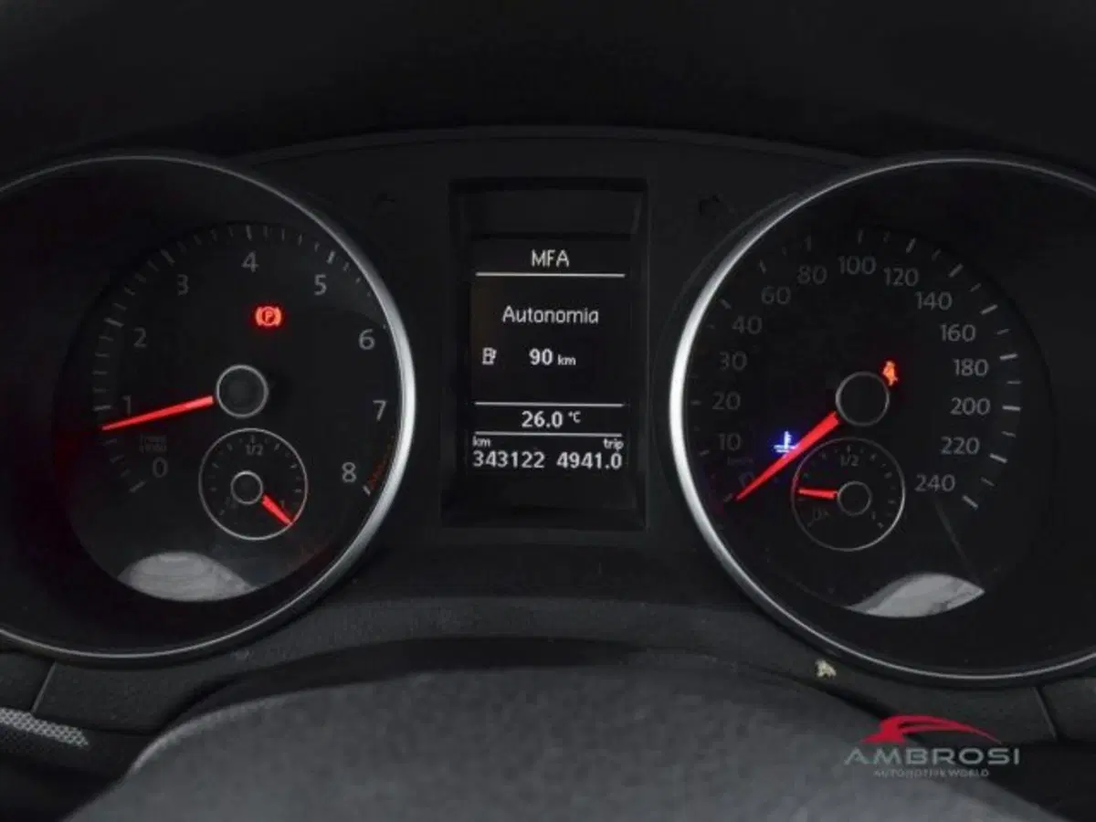 Volkswagen Golf usata a Perugia (13)