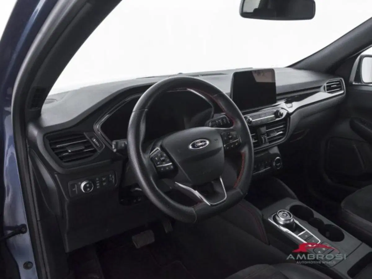 Ford Kuga usata a Perugia (8)