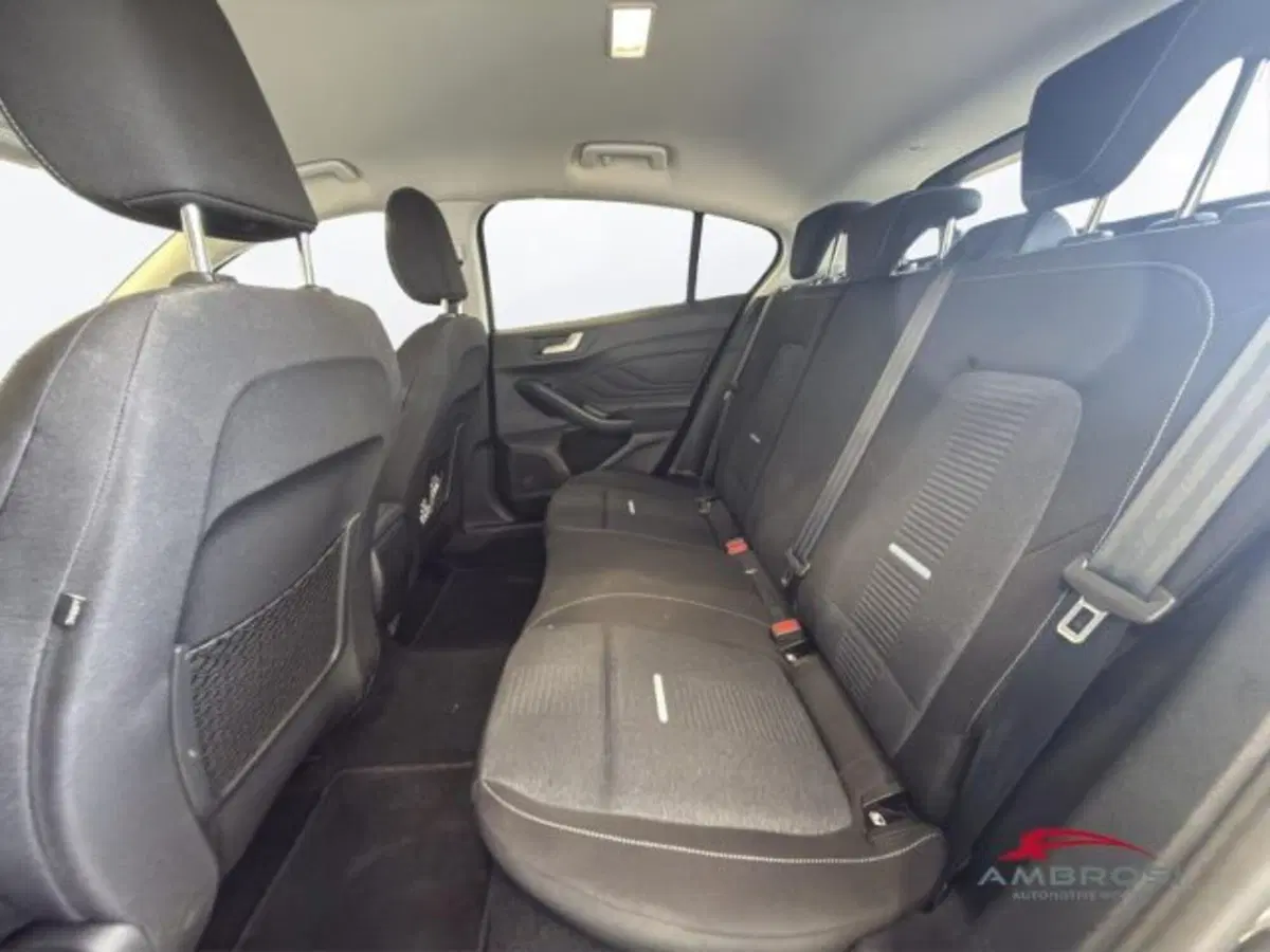Ford Focus usata a Perugia (12)