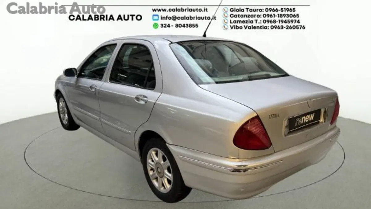 Lancia Lybra usata a Reggio Calabria (3)