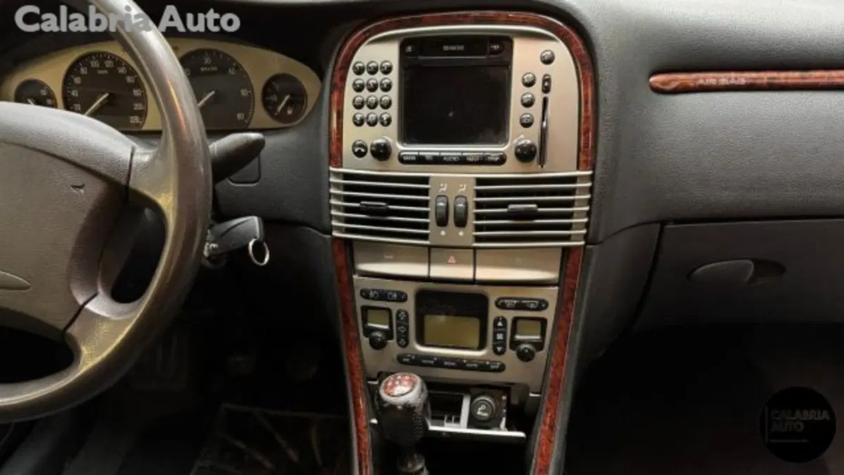 Lancia Lybra usata a Reggio Calabria (7)