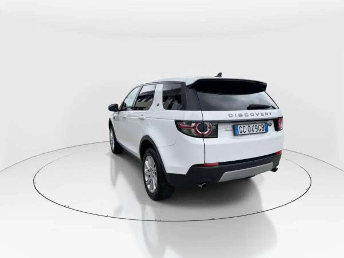 Land Rover Discovery Sport usata a Modena (10)