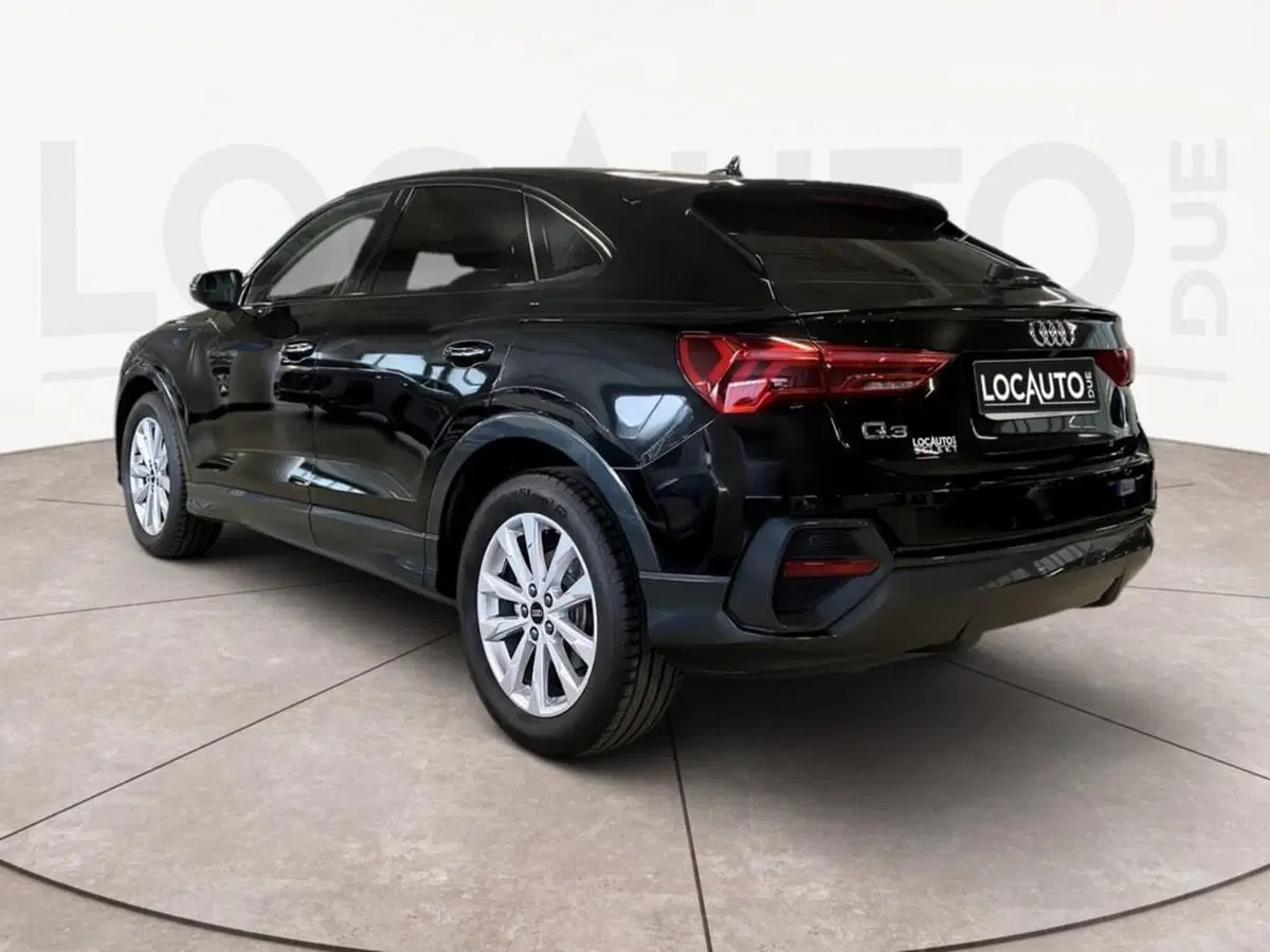 Audi Q3 Sportback usata a Torino (5)
