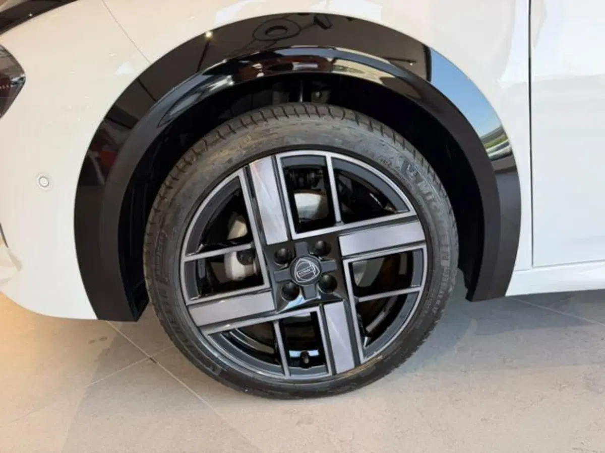 Lancia Ypsilon usata a Salerno (9)