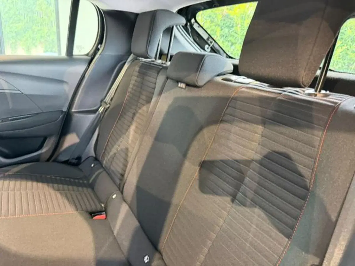 Peugeot 208 usata a Salerno (12)