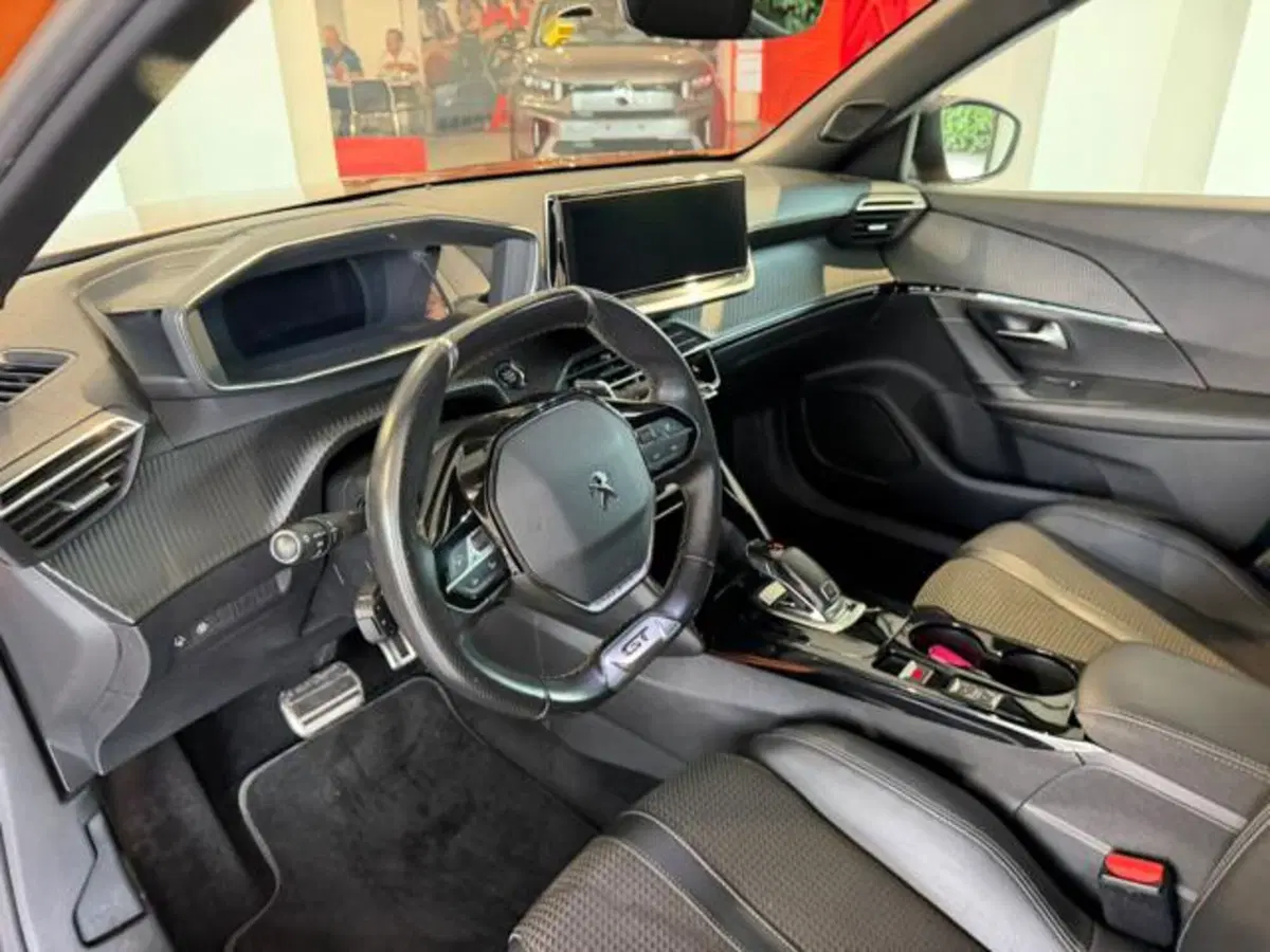 Peugeot 2008 usata a Salerno (10)