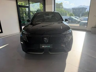 Peugeot 3008 1.2 hybrid GT 145cv e-dcs6 del 2024 usata a Atena Lucana