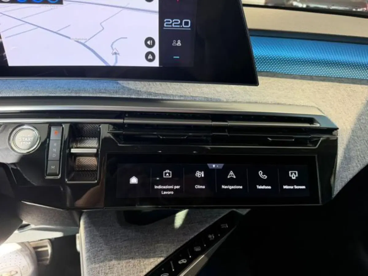 Peugeot 3008 usata a Salerno (17)