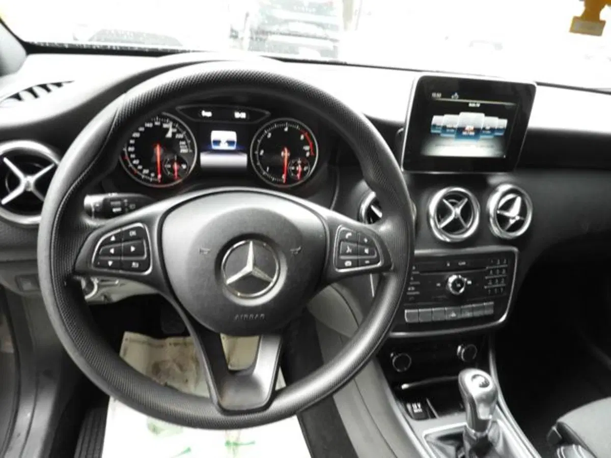Mercedes-Benz Classe A usata a Parma (12)