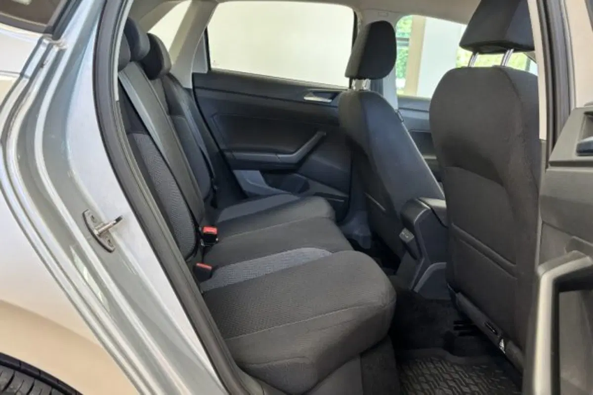 Volkswagen Polo usata a Latina (10)