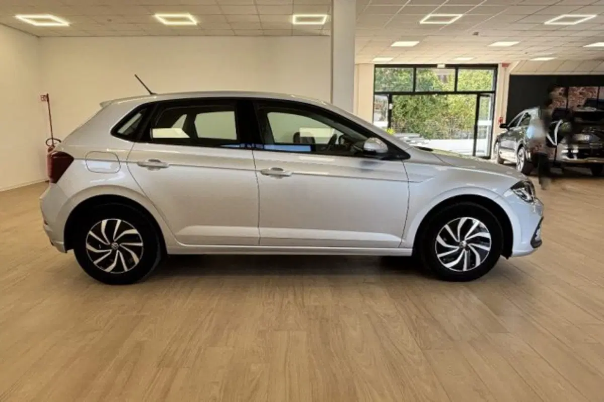 Volkswagen Polo usata a Latina (4)