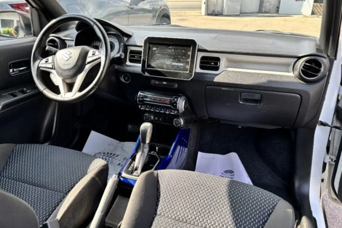Suzuki Ignis usata a Latina (9)
