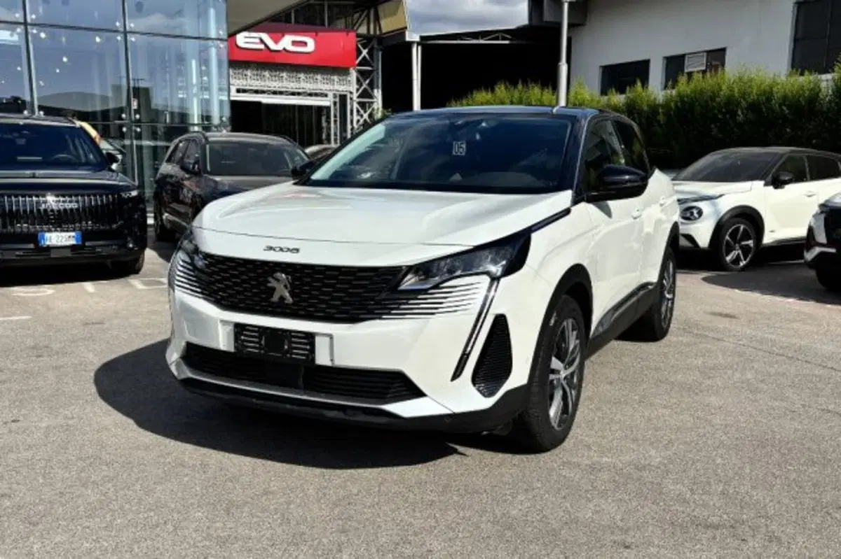 Peugeot 3008 usata a Latina (3)