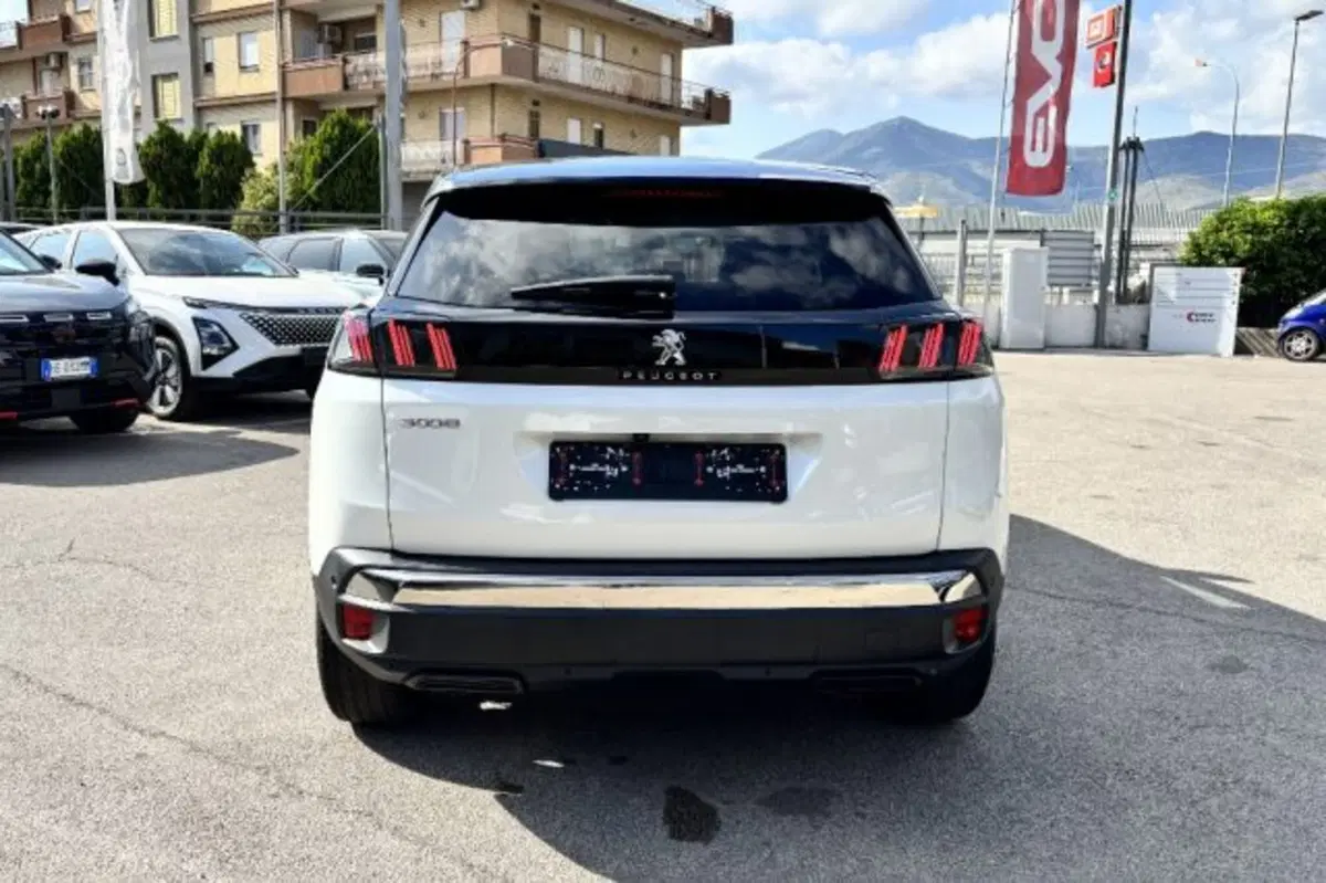 Peugeot 3008 usata a Latina (6)