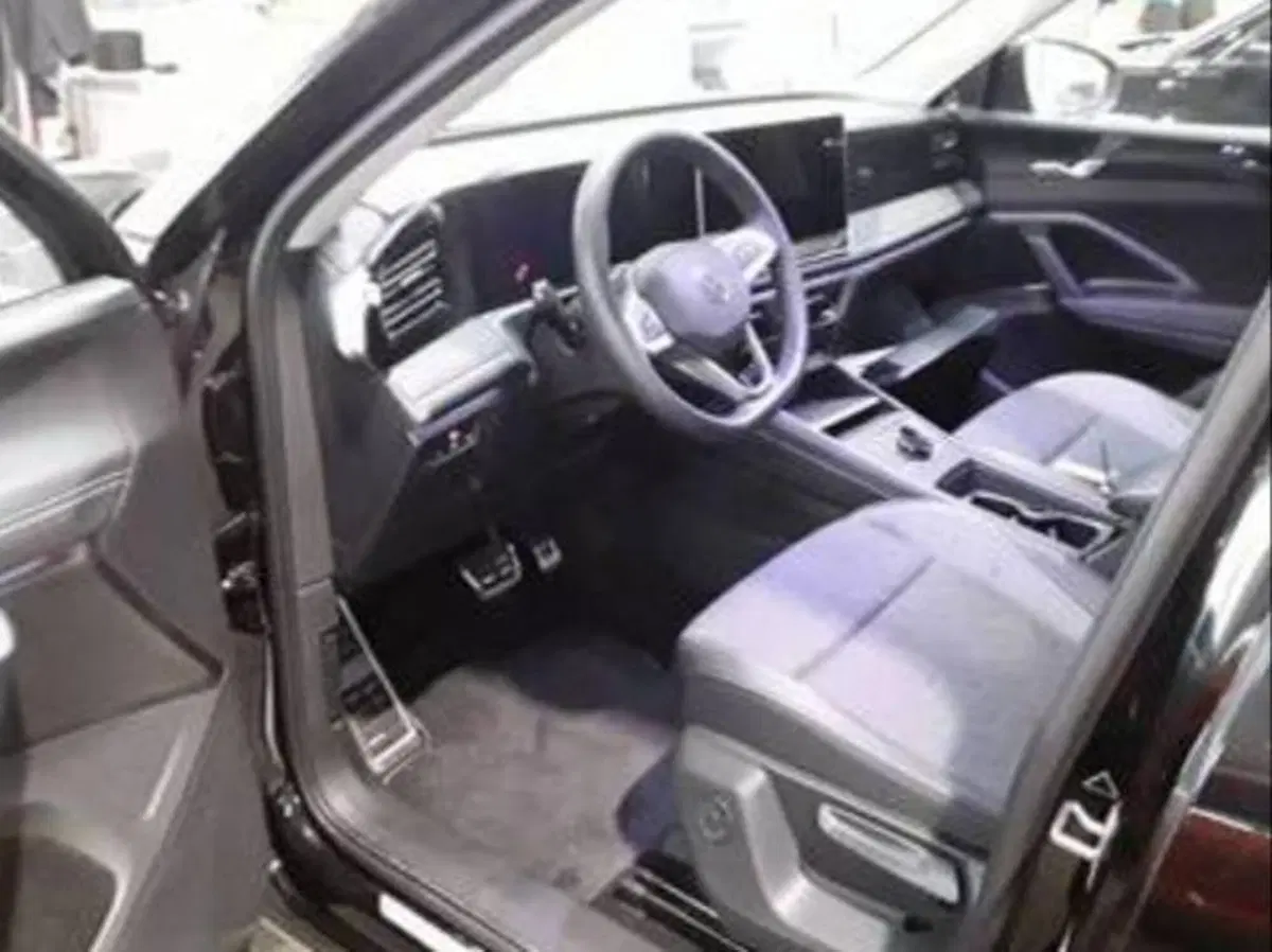 Volkswagen Tiguan usata a Milano (2)