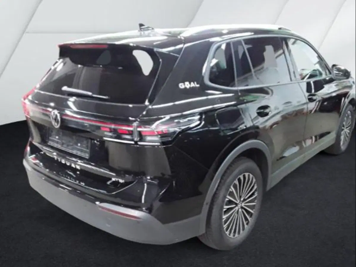 Volkswagen Tiguan usata a Milano (3)