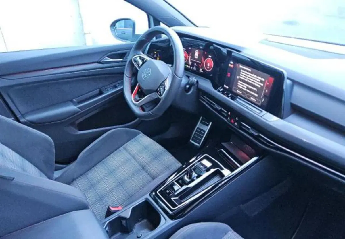 Volkswagen Golf usata a Milano (6)