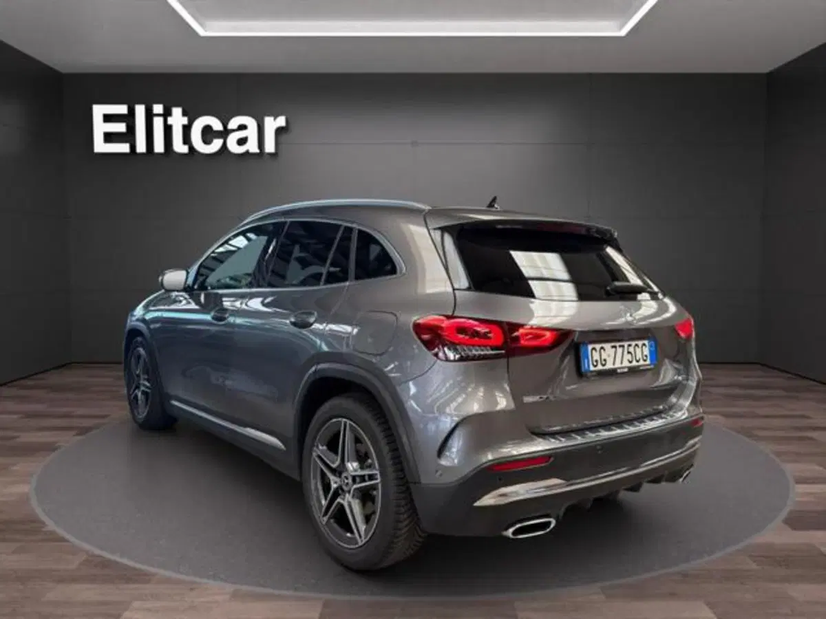 Mercedes-Benz GLA SUV usata a Milano (4)