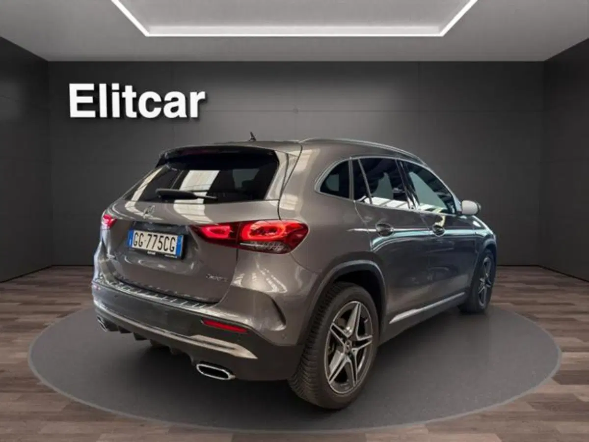 Mercedes-Benz GLA SUV usata a Milano (6)