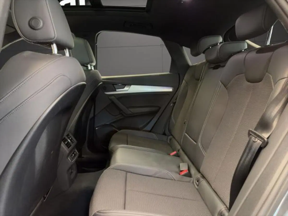 Audi Q5 Sportback usata a Milano (12)