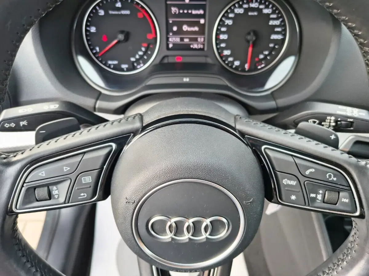 Audi Q2 usata a Firenze (11)