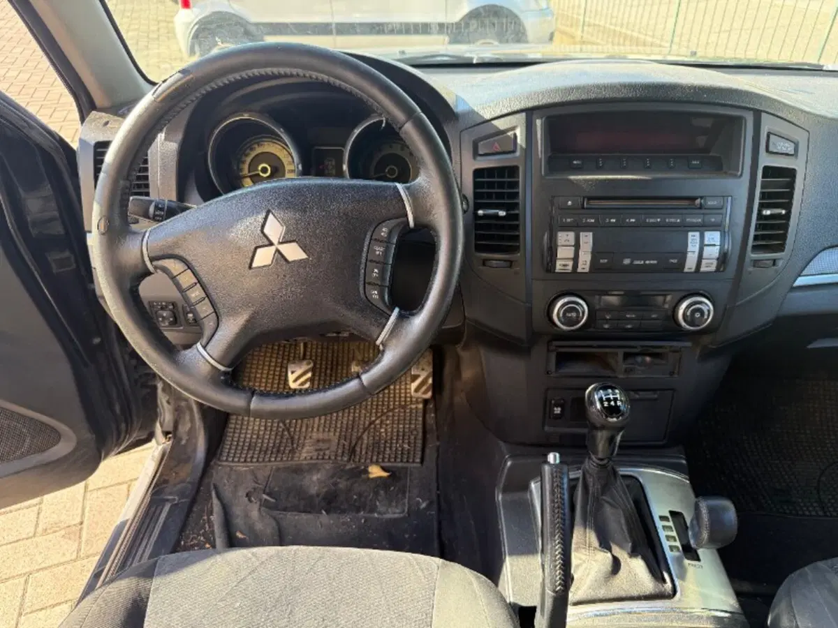 Mitsubishi Pajero usata a Firenze (6)