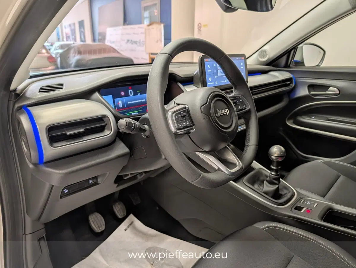 Jeep Avenger usata a Teramo (11)