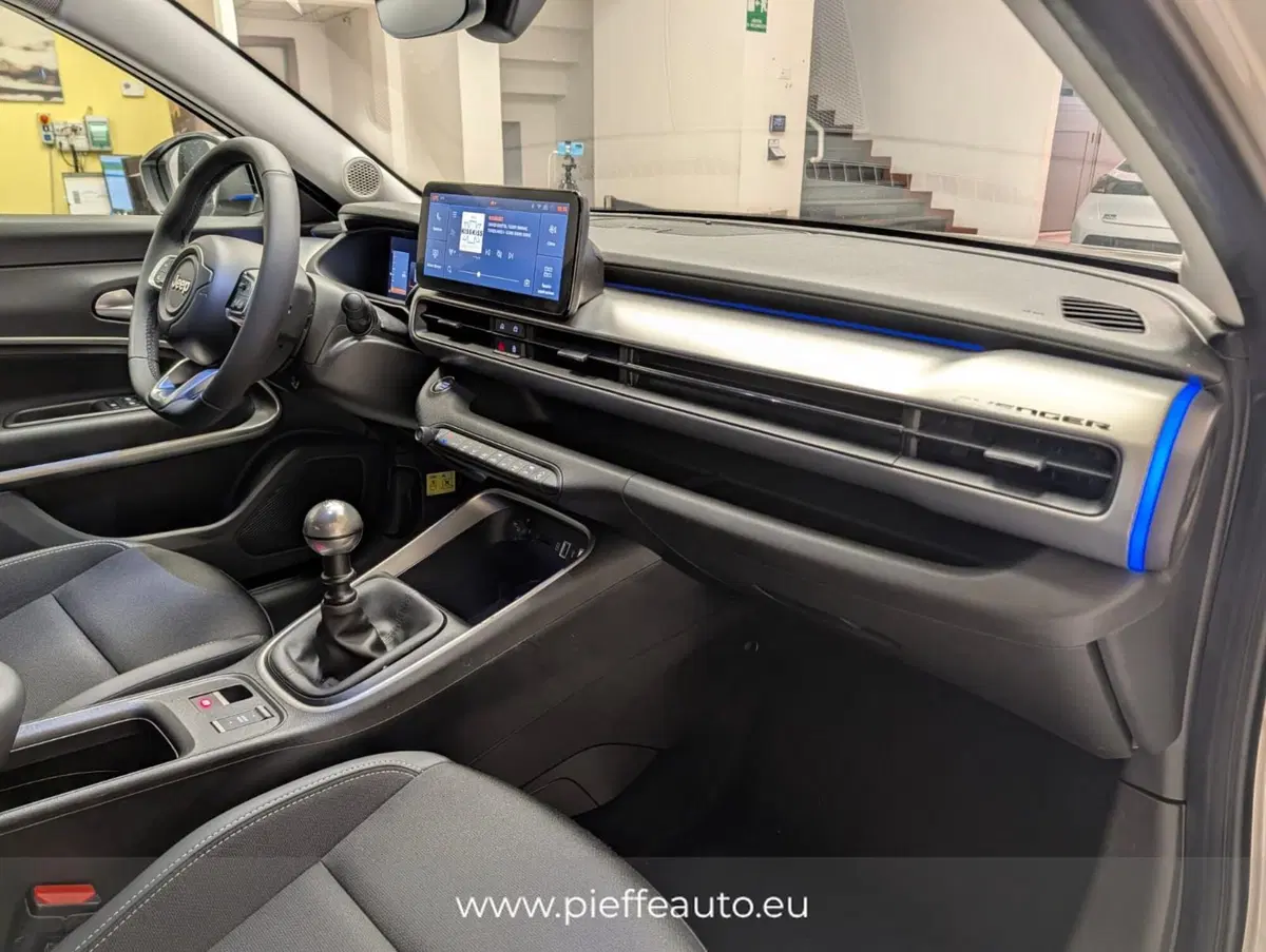 Jeep Avenger usata a Teramo (12)