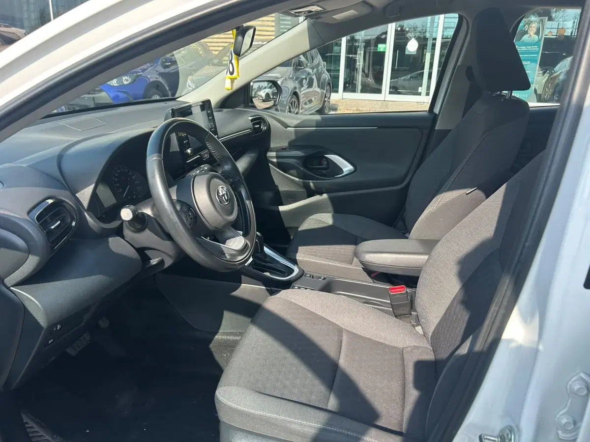 Toyota Yaris usata a Piacenza (15)