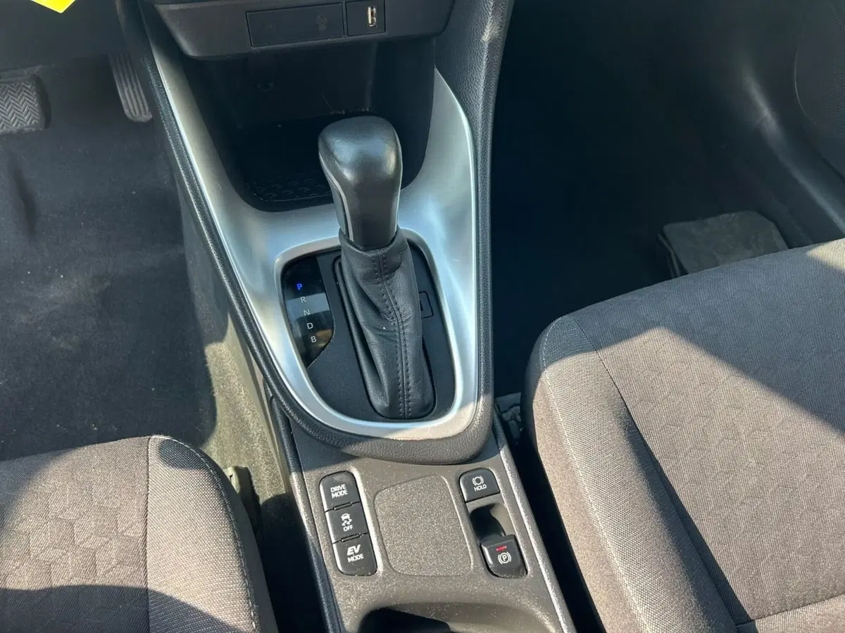 Toyota Yaris usata a Piacenza (18)