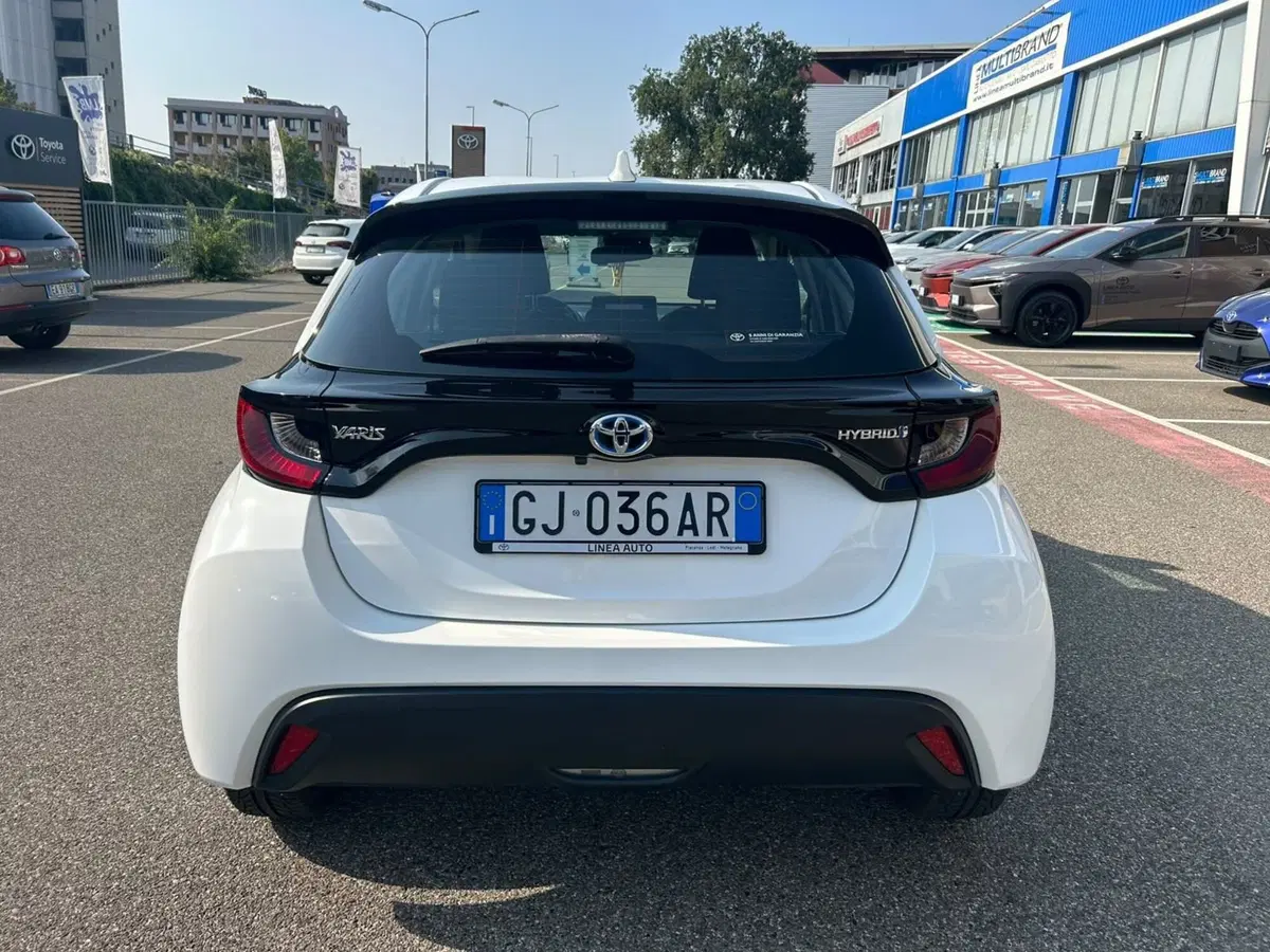 Toyota Yaris usata a Piacenza (9)