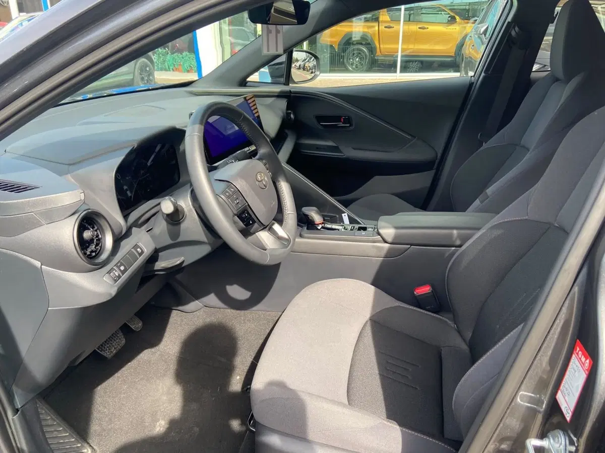 Toyota Toyota C-HR usata a Piacenza (10)