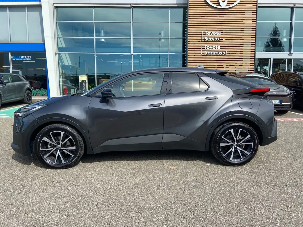 Toyota Toyota C-HR usata a Piacenza (4)