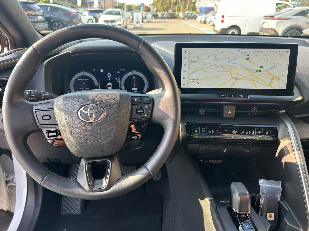 Toyota Toyota C-HR usata a Piacenza (15)